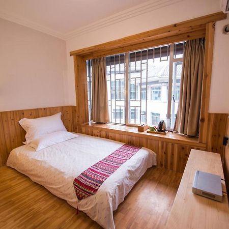 Ming Palace International Youth Hostel Guilin Buitenkant foto